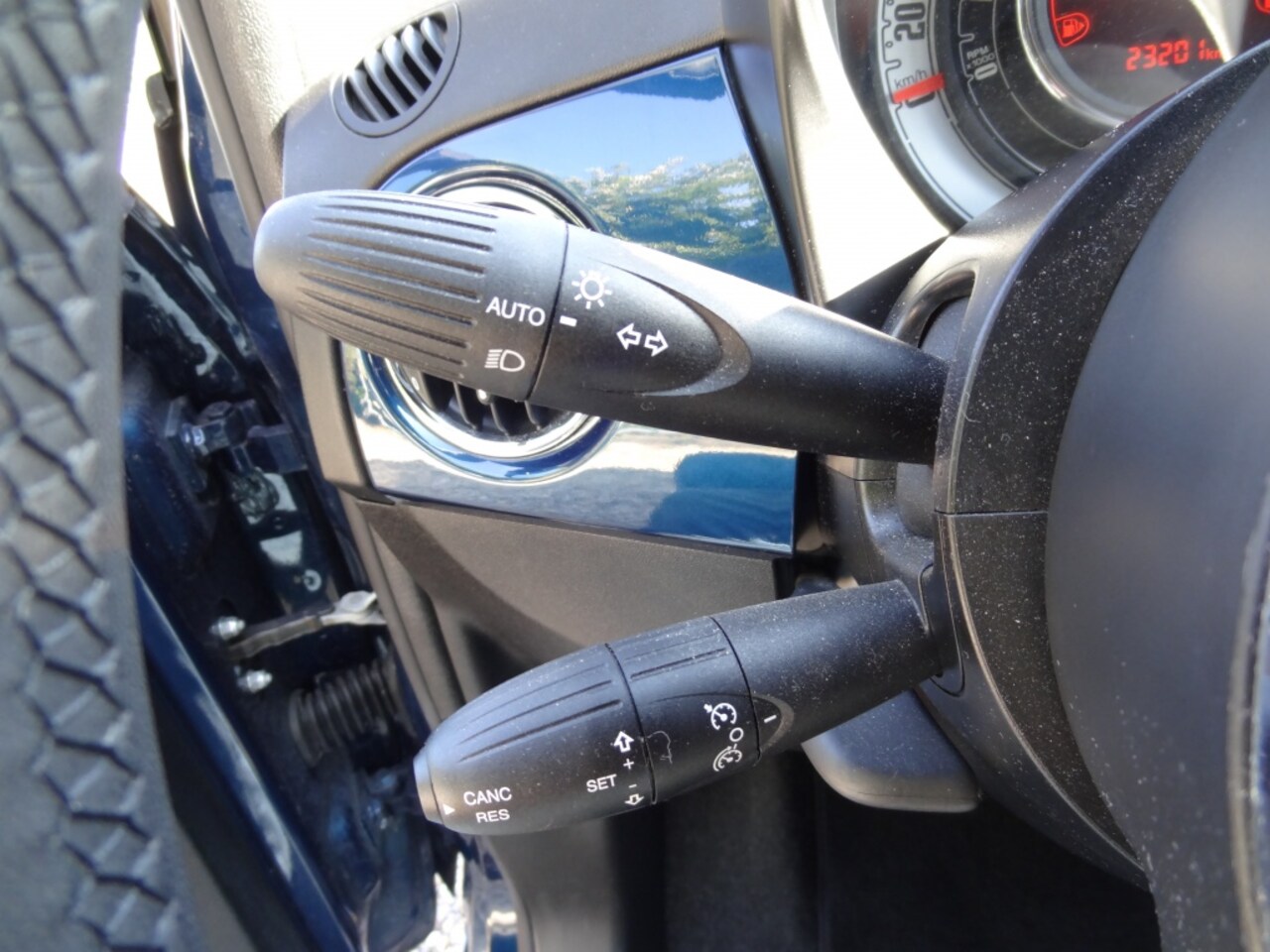 Fiat 500 - 1.0 Hybrid Dolcevita PDC Achter