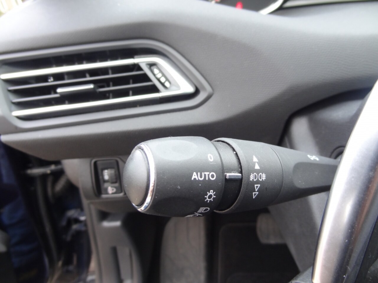 Peugeot 308 SW - 130PK Aut. Lease Premium Navi/Pano/Camera
