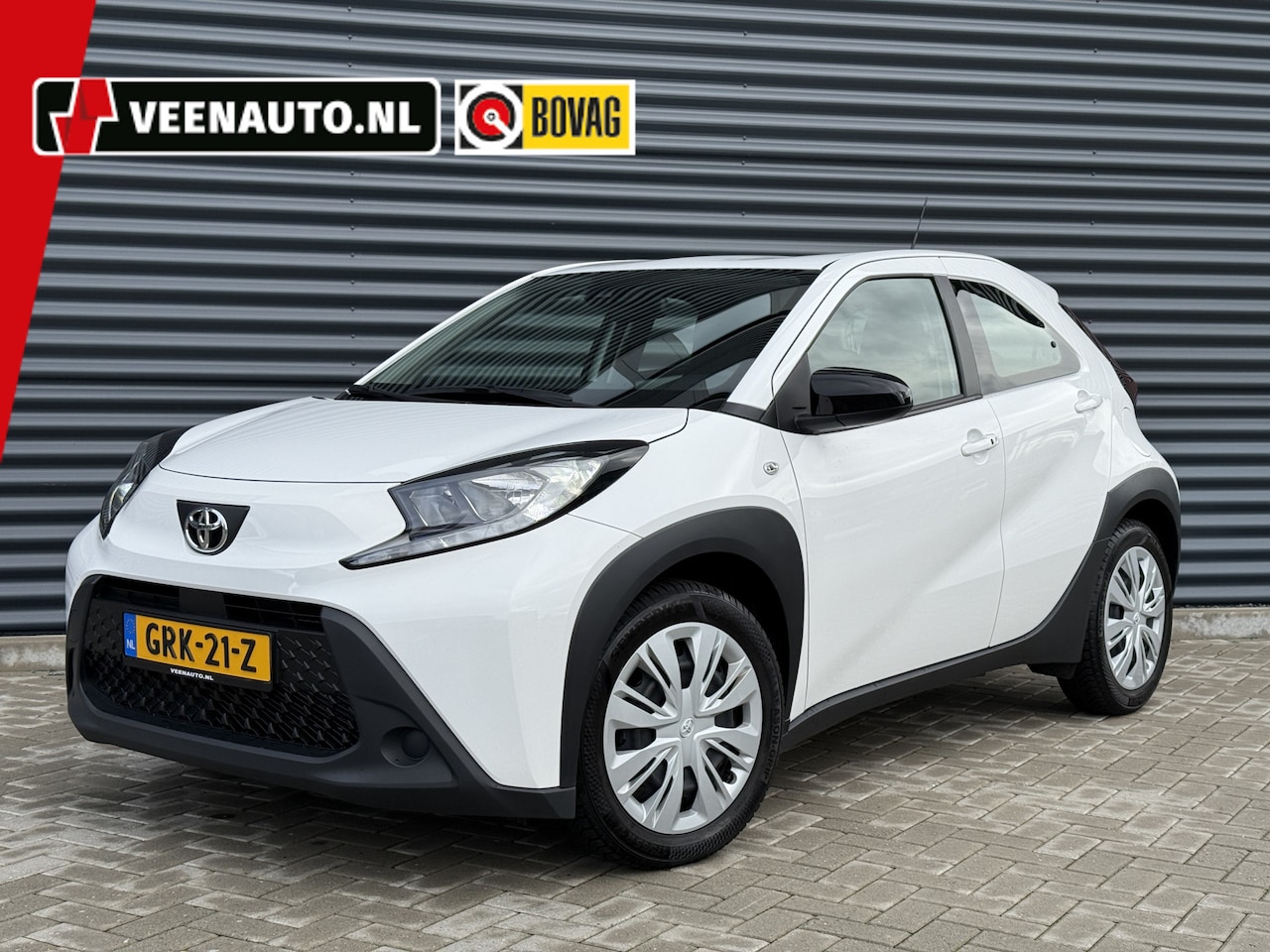 Toyota Aygo X - 1.0 VVT-i MT play Camera/Apple/Android/keyless - AutoWereld.nl