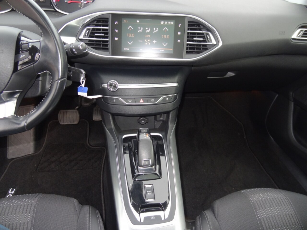 Peugeot 308 SW - 130PK Aut. Lease Premium Navi/Pano/Camera