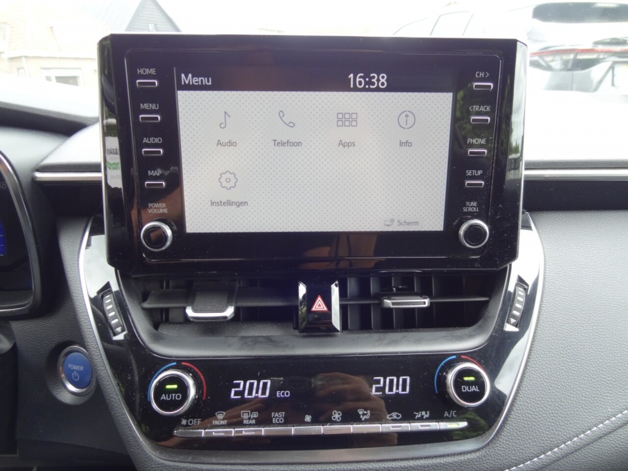 Toyota Corolla Touring Sports - 1.8 Hybrid Active 1.8 Hybrid Active