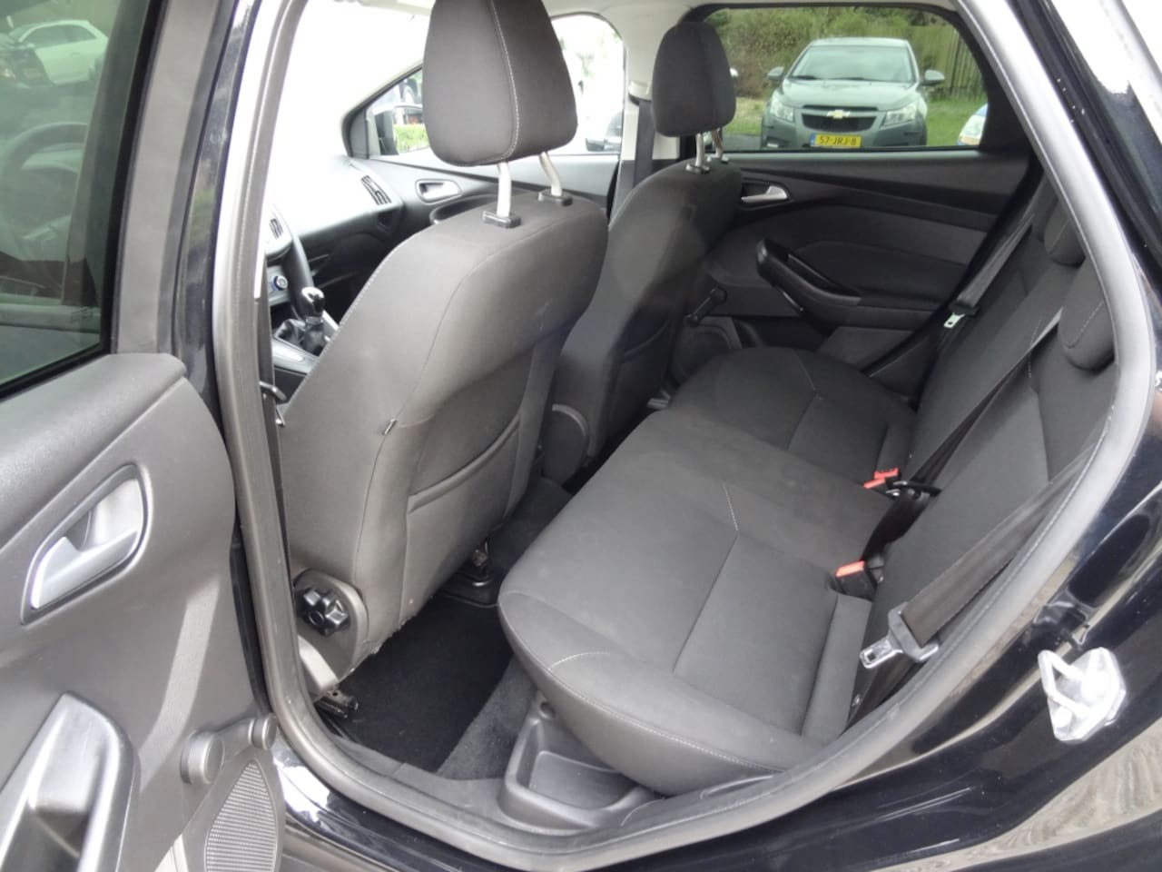 Ford Focus Wagon - 1.0 Edition Navigatie/Parkeersensoren