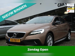 Volvo V40 Cross Country - 2.0 T3 Momentum LED_STANDKACHEL_NL-AUTO