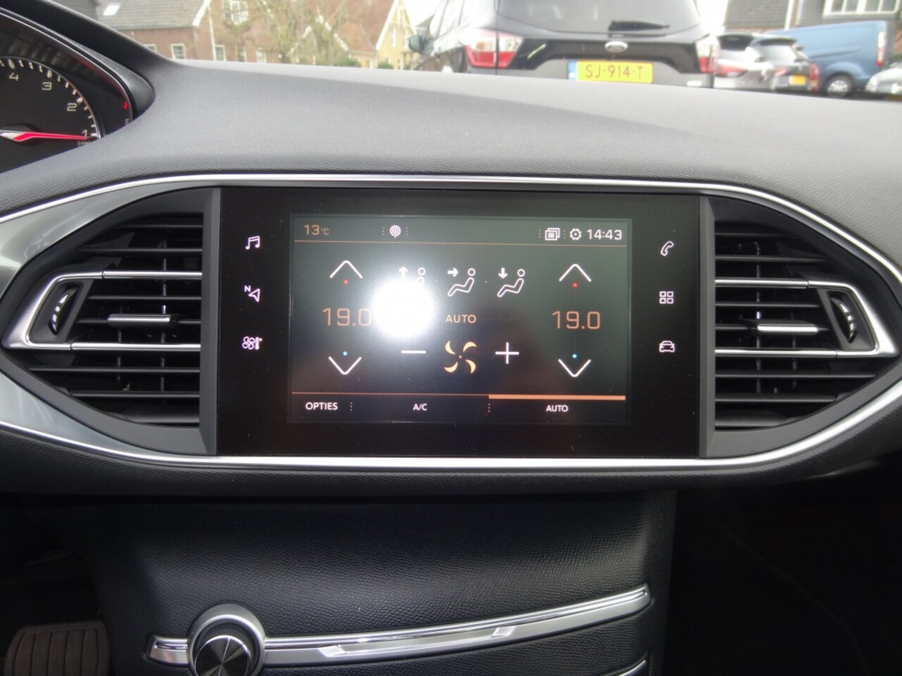 Peugeot 308 SW - 130PK Aut. Lease Premium Navi/Pano/Camera