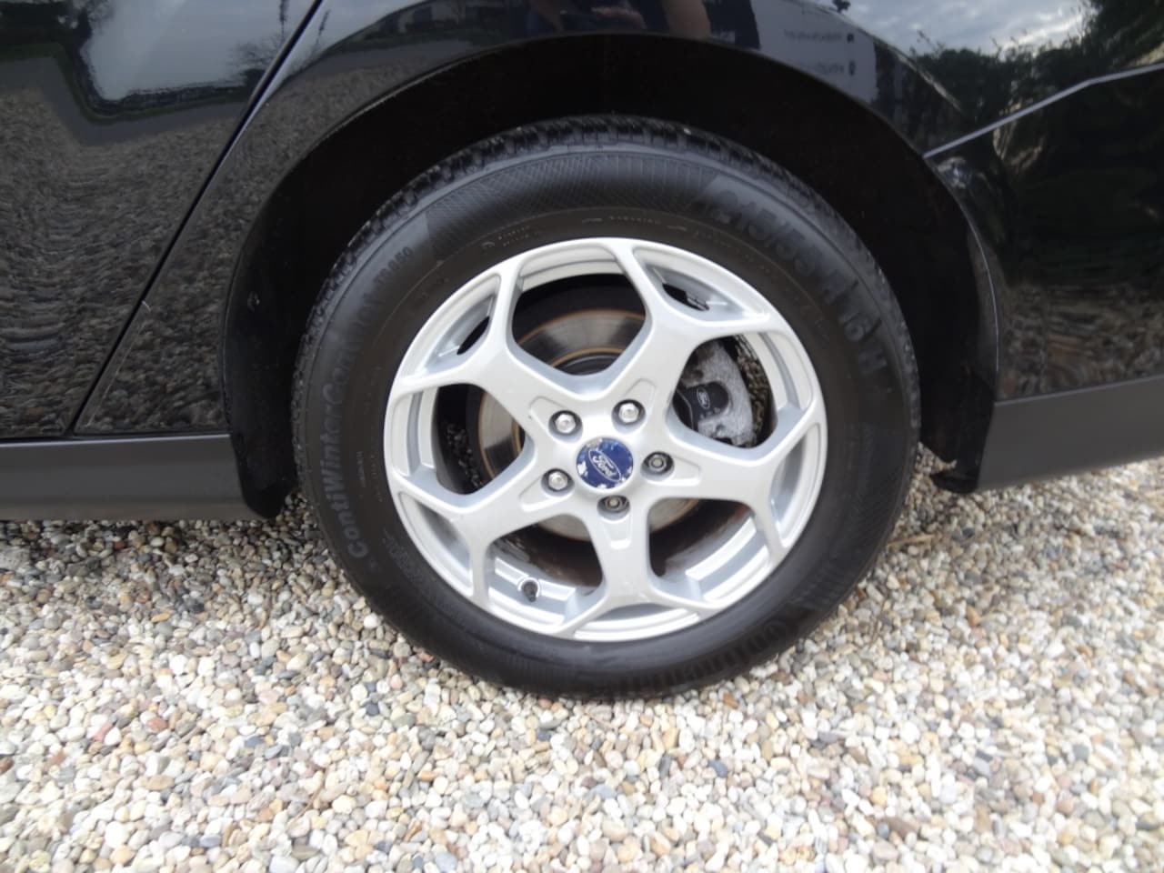Ford Focus Wagon - 1.0 Edition Navigatie/Parkeersensoren