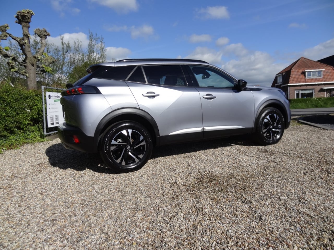 Peugeot 2008 - 130PK Aut. Allure Navigatie/Camera