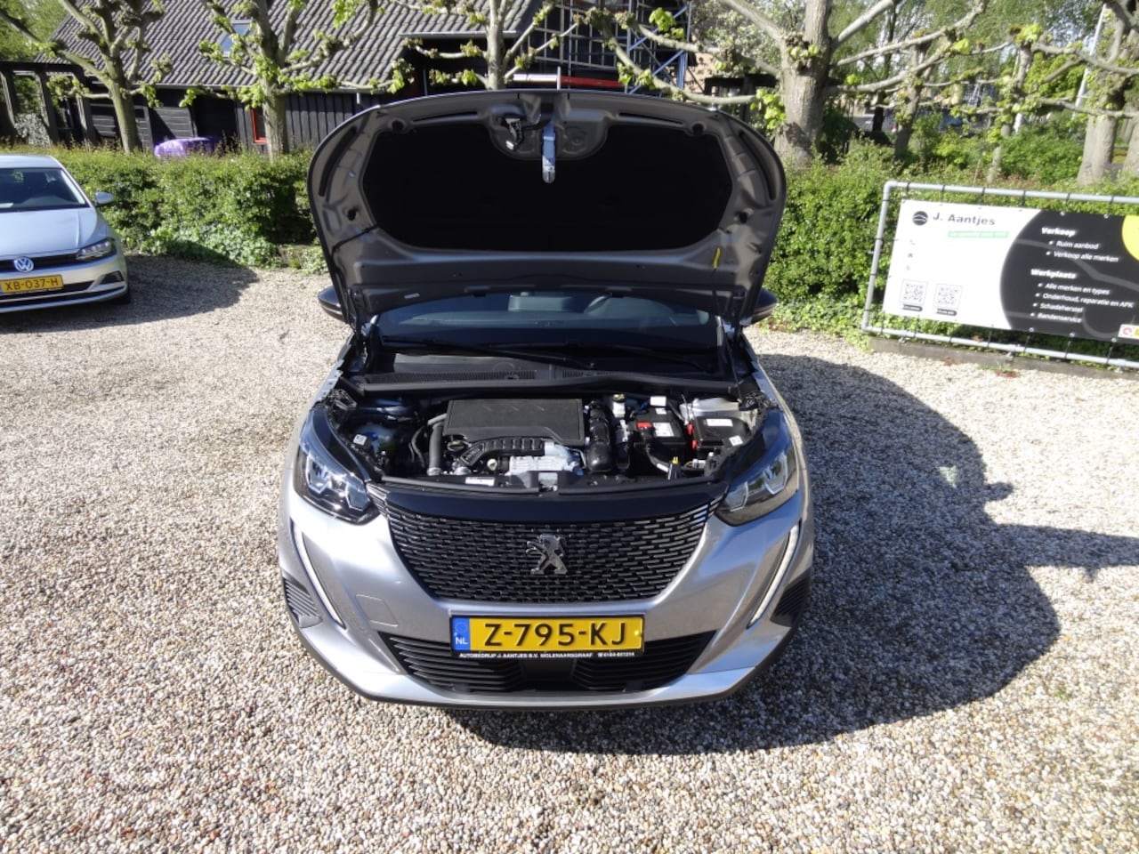 Peugeot 2008 - 130PK Aut. Allure Navigatie/Camera