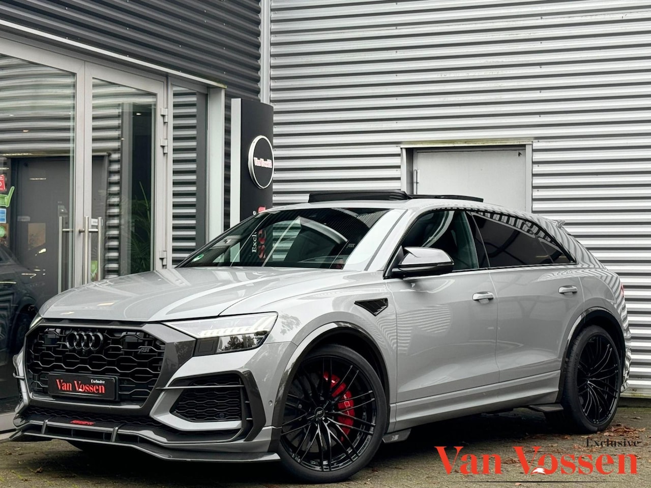 Audi RSQ8 - RSQ8-R ABT 1/125 4.0 TFSI|Quattro|Keramisch|Dynamic+|B&O|Pano|Carbon|740PK|HUD - AutoWereld.nl