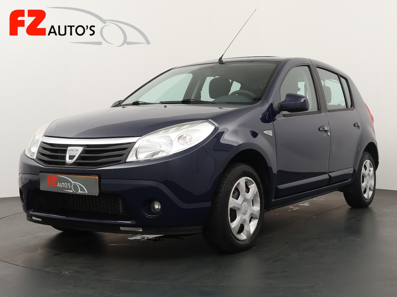 Dacia Sandero - 1.2 Lauréate 1.2 Lauréate - AutoWereld.nl