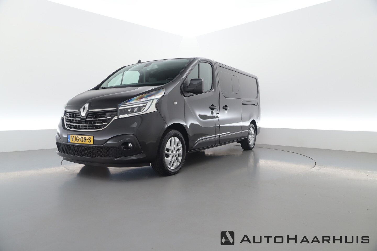 Renault Trafic - 2.0 dCi 170 T29 L2H1 DC Comfort | Navi | Camera | 2x Schuifdeur | Cruise | Trekhaak - AutoWereld.nl