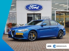 Alfa Romeo Giulia - 2.0 T AWD Veloce | NL-Auto | 19 inch | Adap. Cruise | Stoelverwarming | Lederen Bekleding