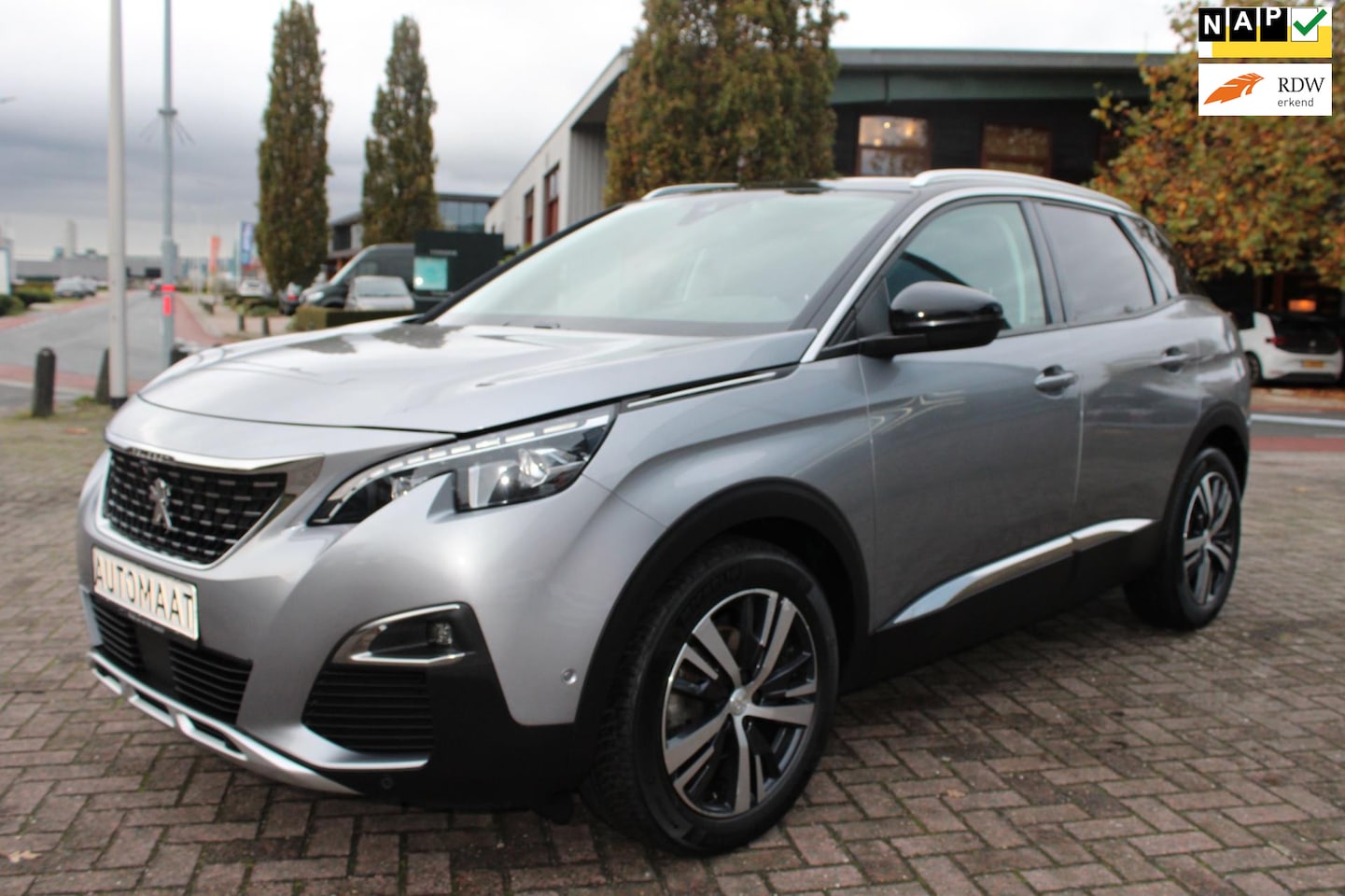 Peugeot 3008 - 1.2 PureTech GT Line AUTOMAAT NIEUWE DISTRIBUTIERIEM - AutoWereld.nl