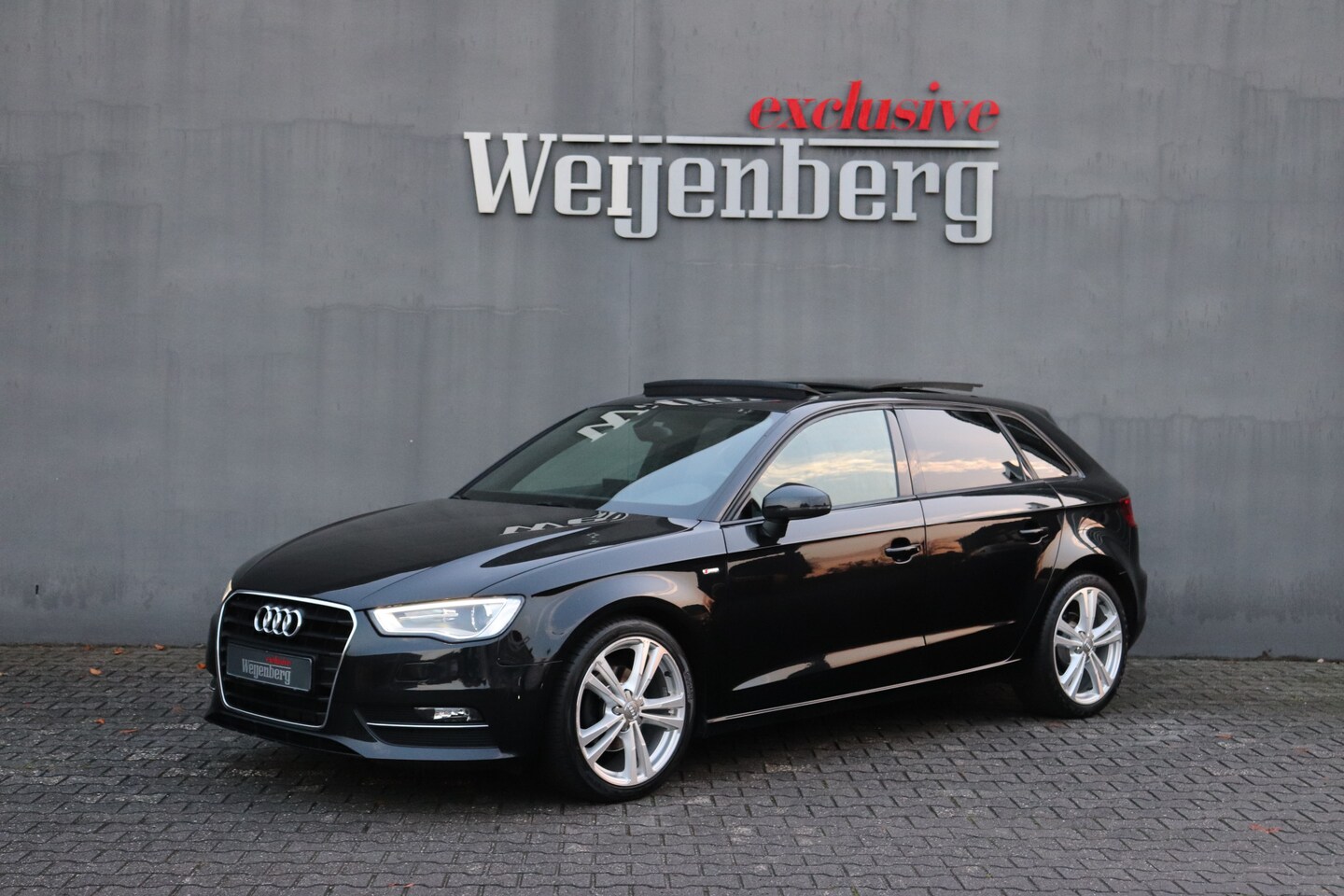 Audi A3 Sportback - 1.2 TFSI S-tronic S-line Pano B&O Xenon - AutoWereld.nl