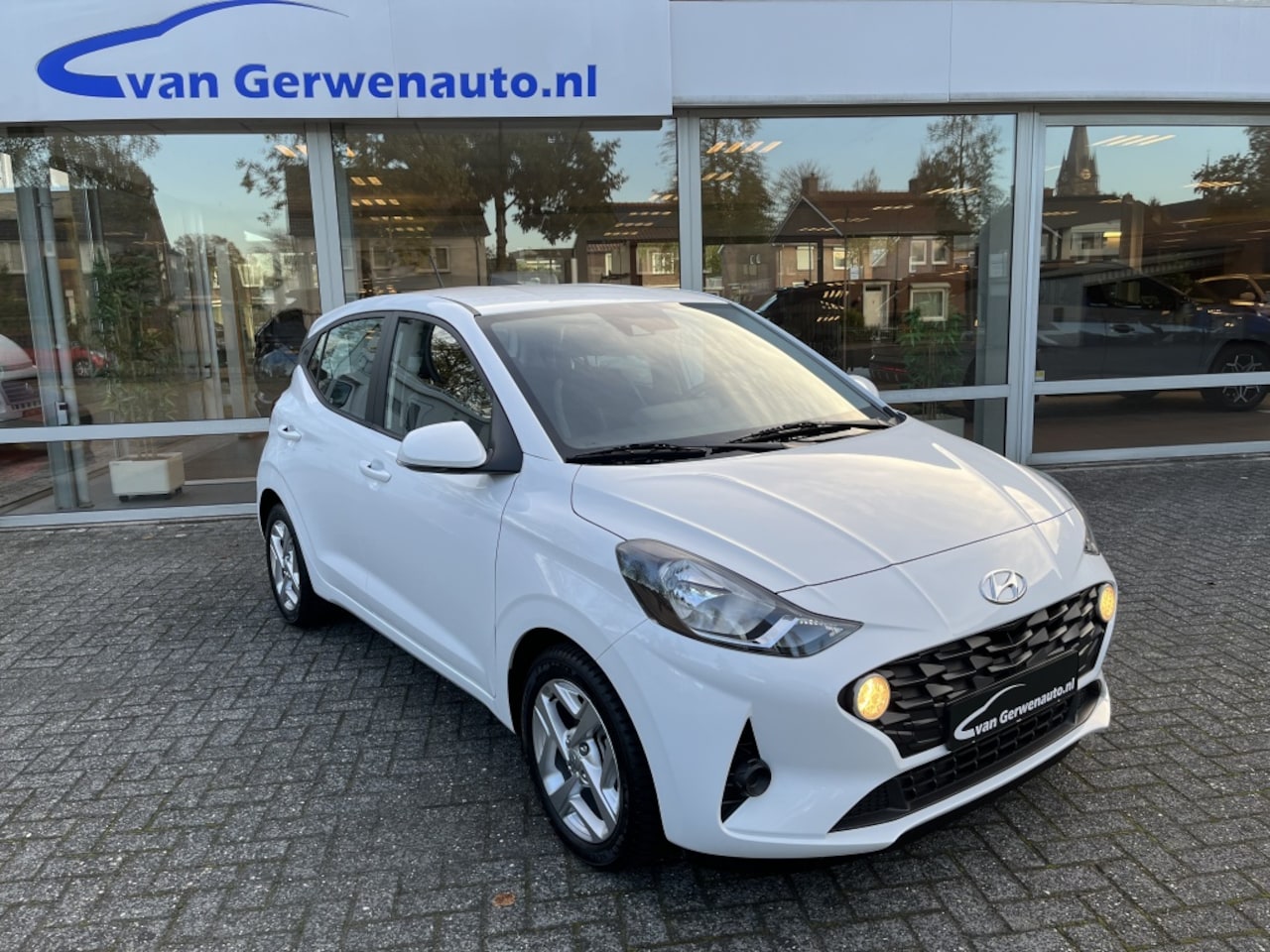 Hyundai i10 - 1.0 Comfort 5-zits | Airco | Apple Carplay navi - AutoWereld.nl