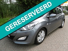 Hyundai i30 - 1.6 GDI i-Motion 135pk Nw model Airco Cruise 2e eig Historie