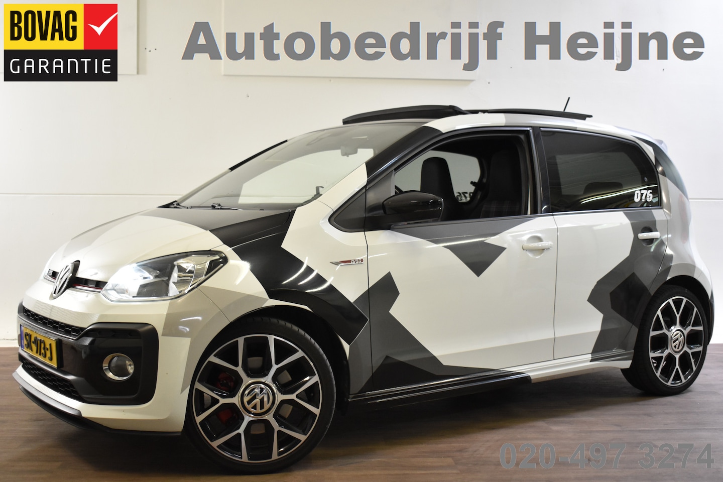 Volkswagen Up! - 1.0 TSI 115PK GTI PANO/CAMERA/BEATS - AutoWereld.nl