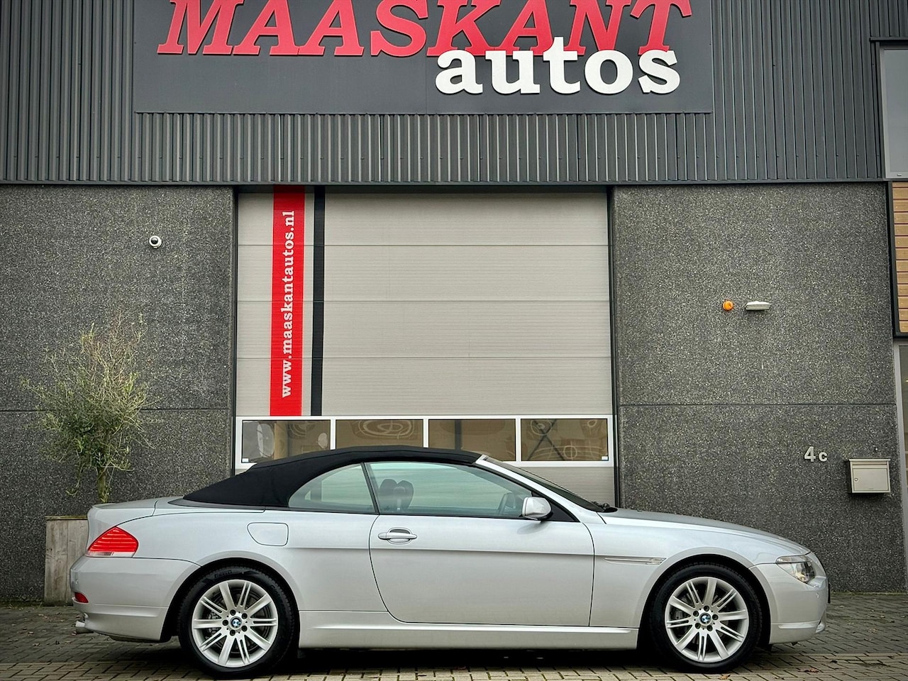 BMW 6-serie Cabrio - 630i / Aut / Perfect service history / Top condition / Youngtimer / ONLY 73294KM! - AutoWereld.nl