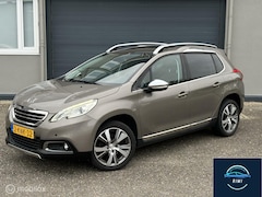 Peugeot 2008 - 1.6 VTi Feline/parkeersensoren/navi/pano