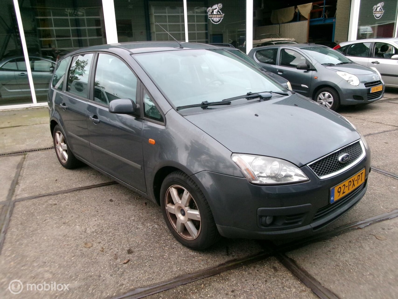 Ford Focus C-Max - 1.8-16V Ghia 1.8-16V Ghia - AutoWereld.nl