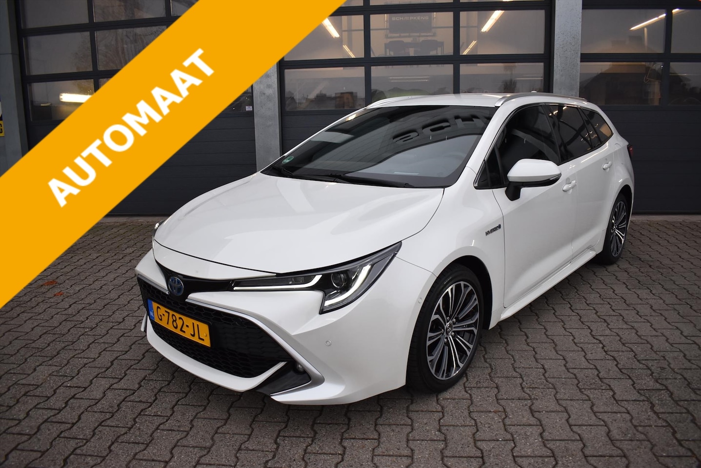 Toyota Corolla Touring Sports - 1.8 Hybrid 122pk CVT Executive - AutoWereld.nl