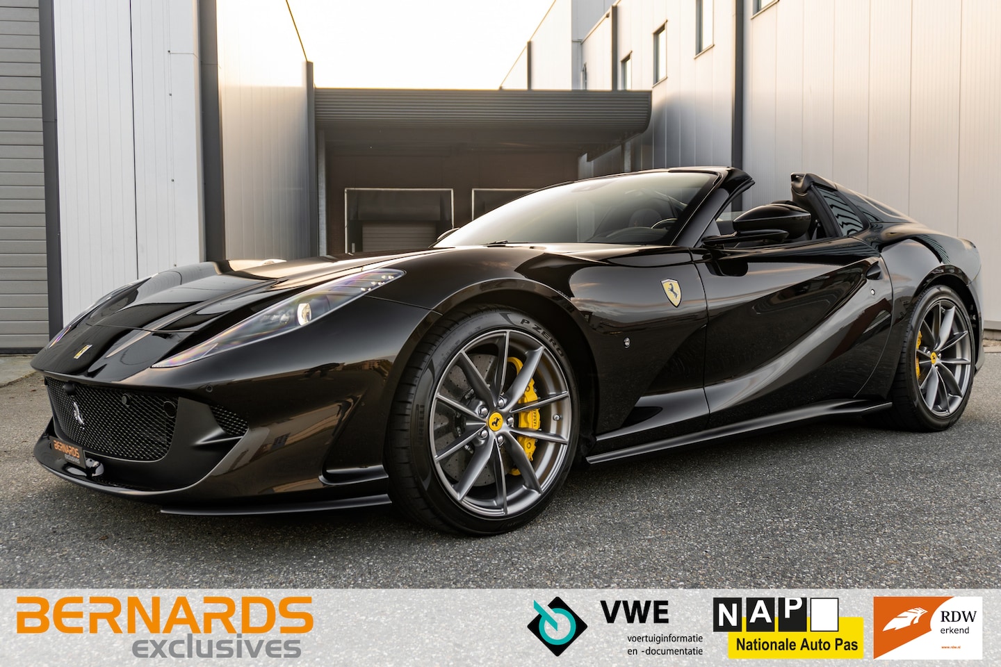 Ferrari 812 GTS - 6.5 V12 - Nero Daytona - Lift - JBL - Surround View - AutoWereld.nl