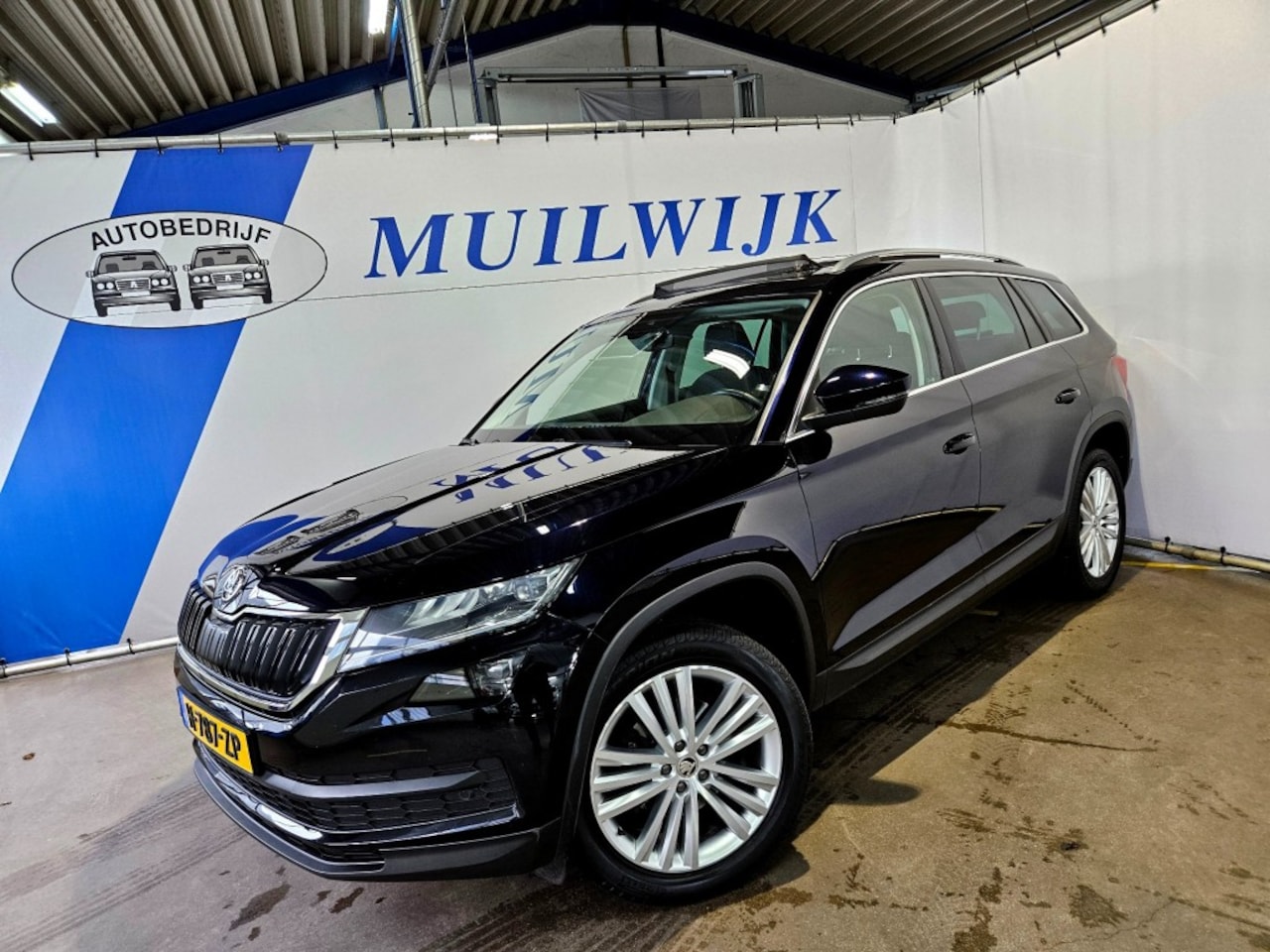 Skoda Kodiaq - 1.5 TSI Business Edition / 7 Persoons / Trekhaak / NL Auto - AutoWereld.nl