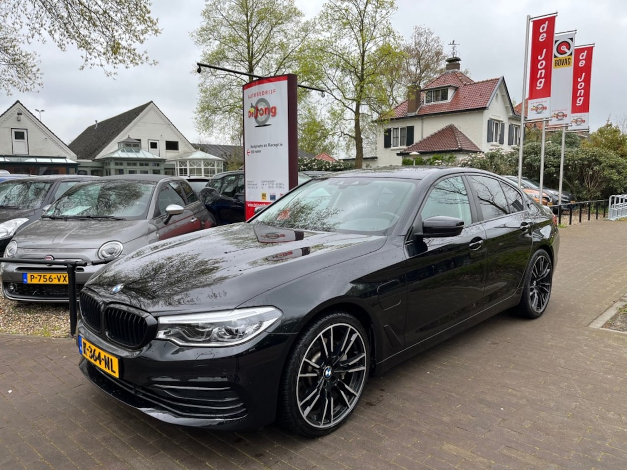 BMW 5-serie - 530E IPERFORMANCE HIGH EXECUTIVE / SCHUIFDAK / LEDER / 20'' LMV - AutoWereld.nl