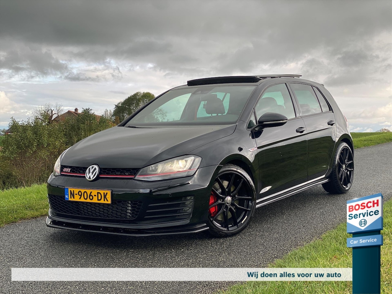 Volkswagen Golf - 2.0 TSI DSG Performance / Pano / Dyno / Modeknop / Alcantara / VOL! - AutoWereld.nl