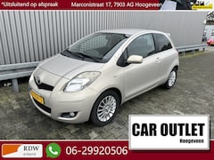 Toyota Yaris - 1.3 VVTi Dynamic AUTOMAAT Airco LM --Inruil Mogelijk