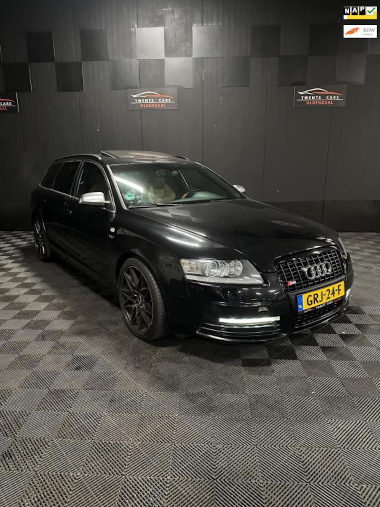 Audi A6 Avant - 5.2 FSI S6 | Exclusive | Pano | Navi | Nieuwe APK | - AutoWereld.nl