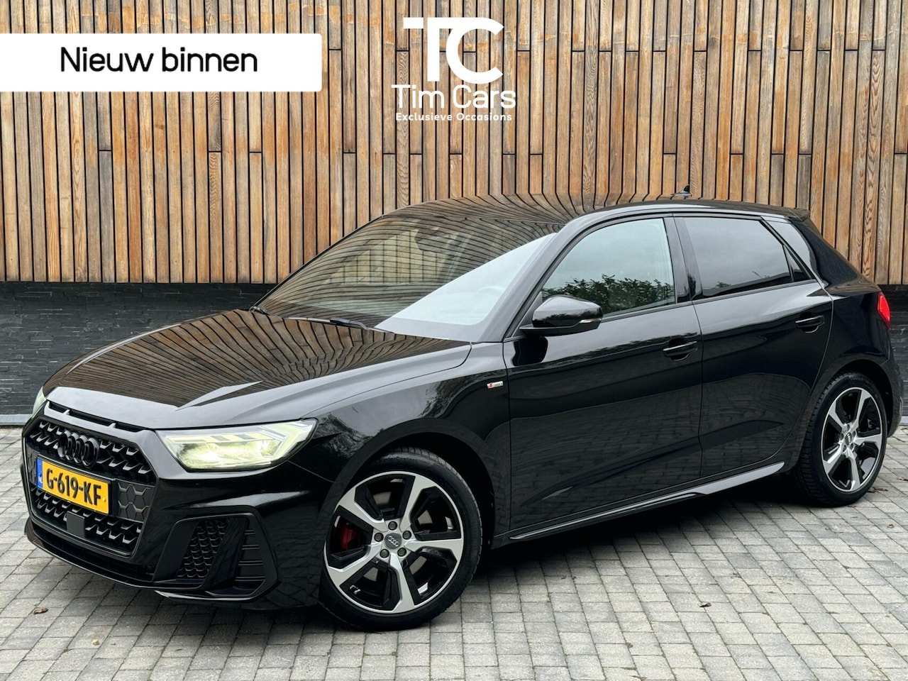 Audi A1 Sportback - 30 TFSI S Line Automaat | Apple CarPlay | LED verlichting | Parkeersensoren achter | Rode - AutoWereld.nl