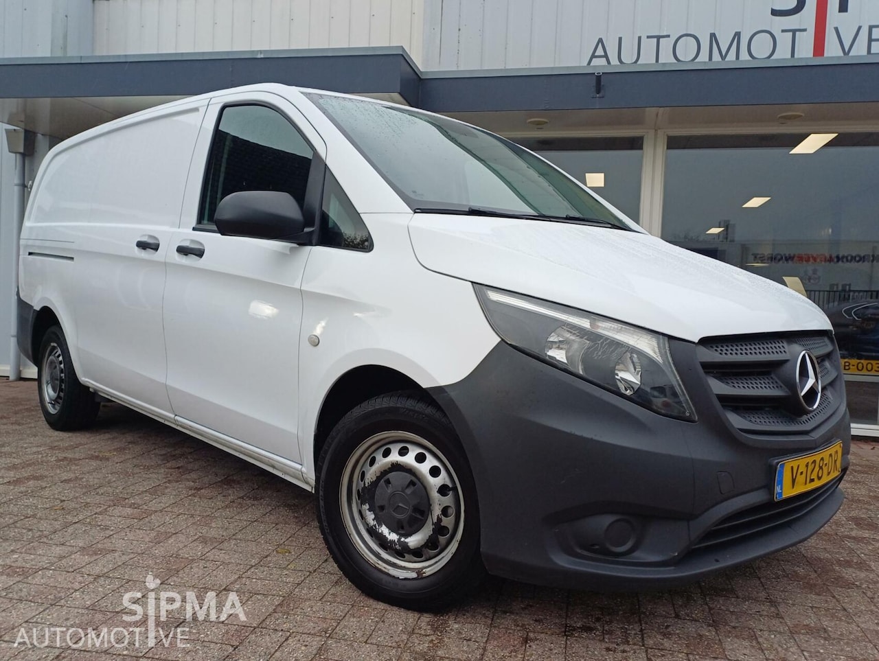 Mercedes-Benz Vito - Bestel 109 CDI Lang 89pk/ Airco/ Trekhaak/ CV/ - AutoWereld.nl