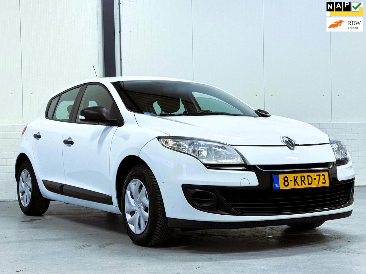 Renault Mégane - 1.2 TCe Authentique Dealer O.H. - AutoWereld.nl