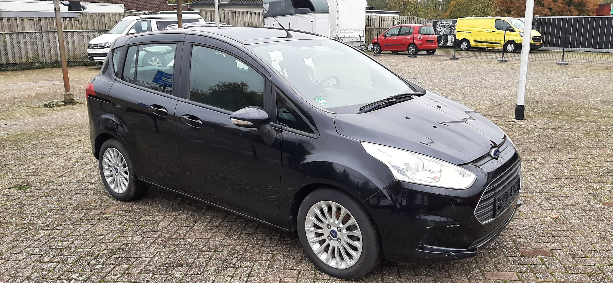 Ford B-Max - 1.0 EcoBoost Ambiente - AutoWereld.nl