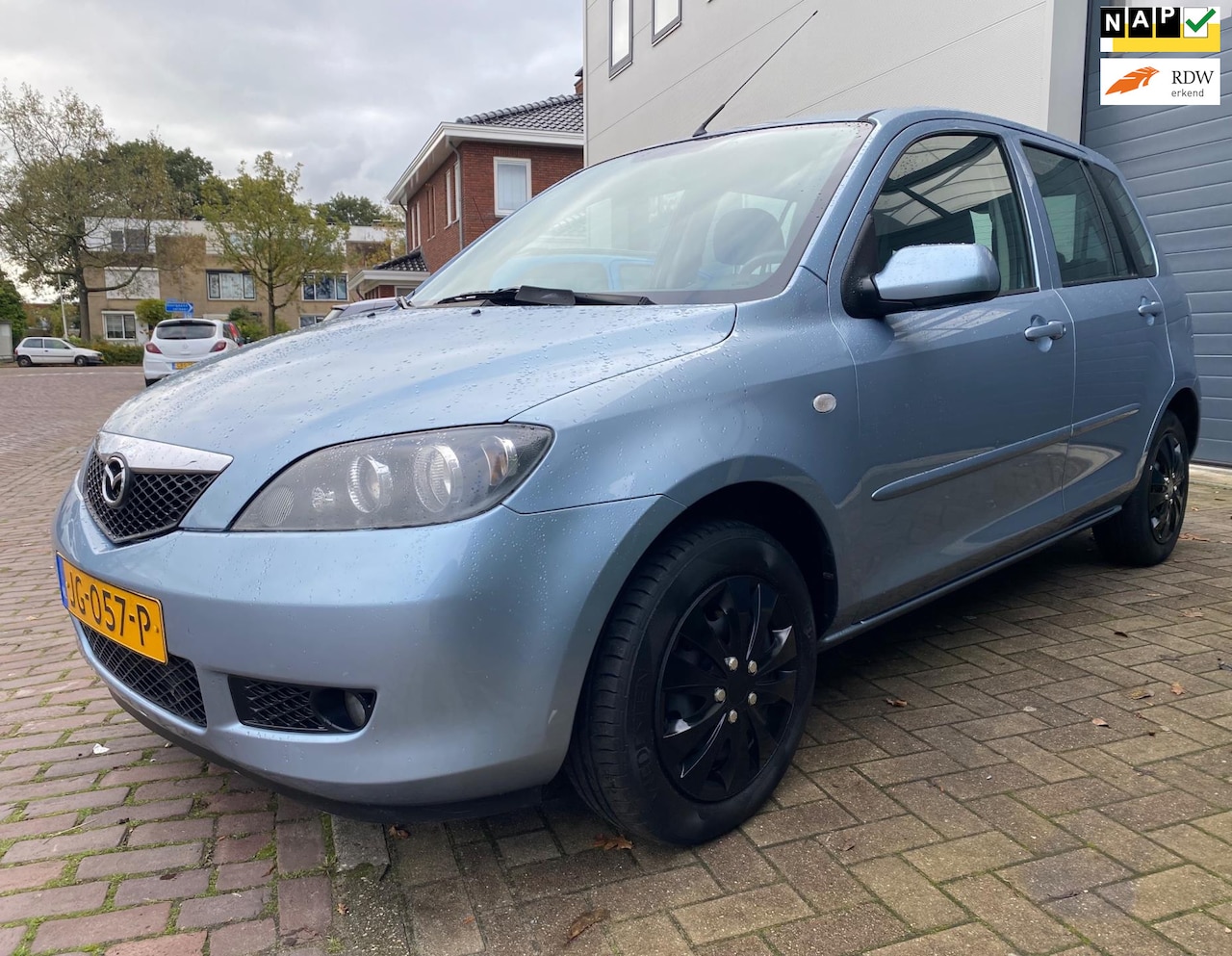 Mazda 2 - 1.4 Exclusive/Automaat/Elek-ramen/Airco/Audio-installatie/Nap - AutoWereld.nl