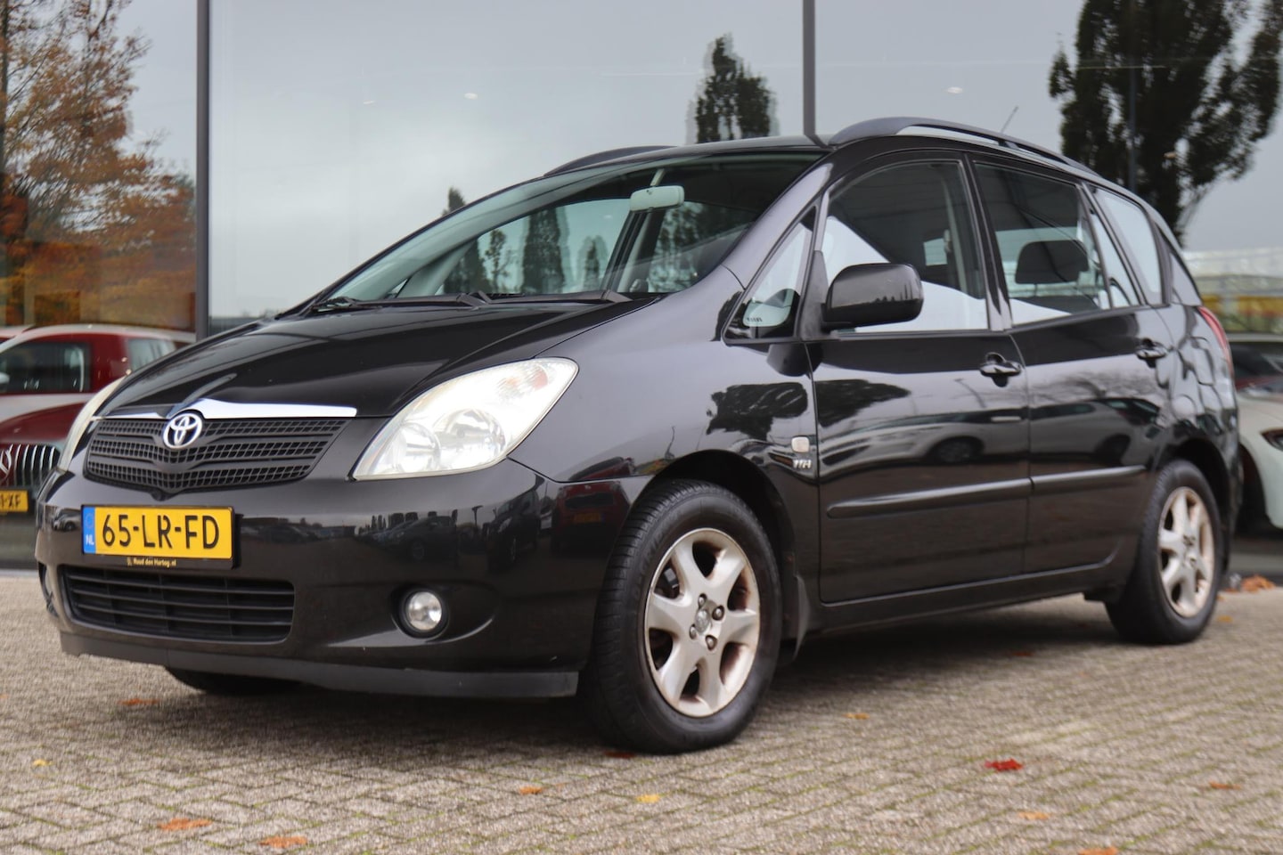 Toyota Corolla Verso - 1.6 VVT-I LINEA LUNA | TREKHAAK | AIRCO | LMV | - AutoWereld.nl