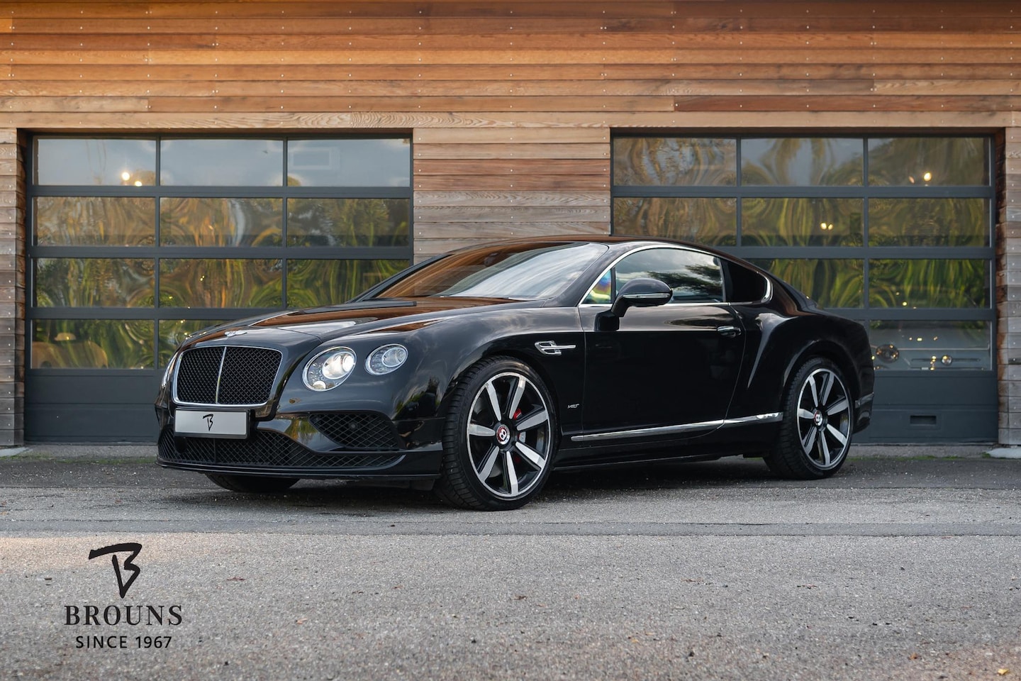 Bentley Continental GT - V8S 530pk Mulliner *TV-Massage-ACC-Camera - AutoWereld.nl