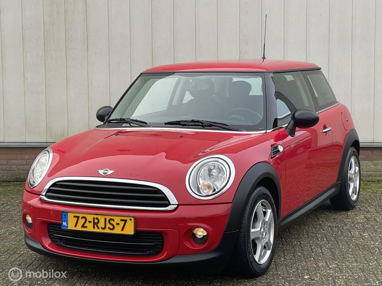 MINI One - Mini 1.6 MINIMALIST MINIMALIST Business Line [ NL Auto/ NAP/ Cruis control/ Airco ] - AutoWereld.nl