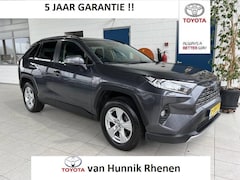 Toyota RAV4 - 2.5 Dynamic Trekhaak Stoelverw LED Navigatie