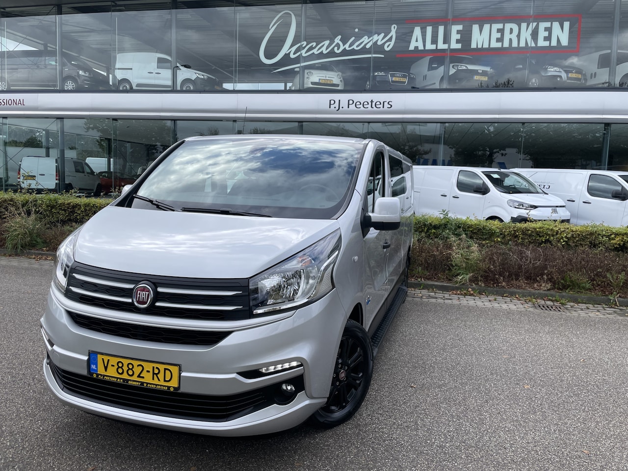 Fiat Talento - 1.6 MJ EcoJet L2H1 DC SX Climate control - Cruise control - Parkeer sensoren achter - Navi - AutoWereld.nl