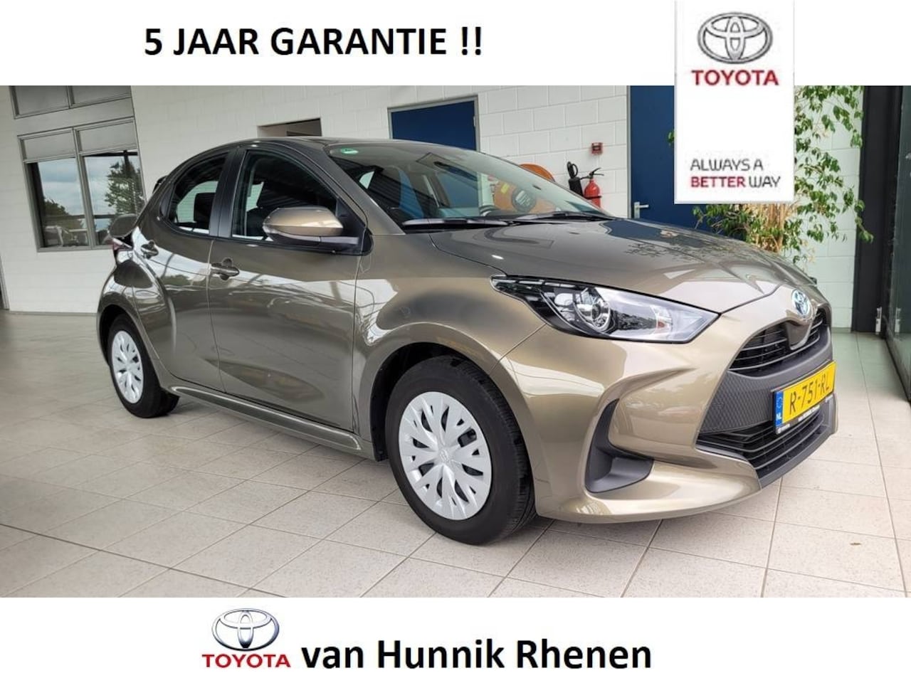 Toyota Yaris - 1.5 Hybrid Active Trekhaak Apple-carplay Camera - AutoWereld.nl