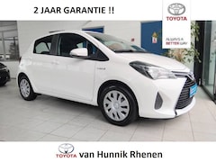 Toyota Yaris - 1.5 Hybrid Navigatie Camera Stoelverwarming