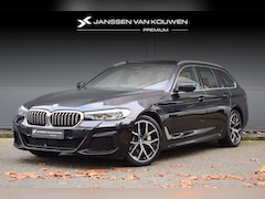 BMW 5-serie Touring - 530e High Executive M-Sport / Pano-Schuifdak / 360-Camera / Stoel-Stuurverwarming / Elek.