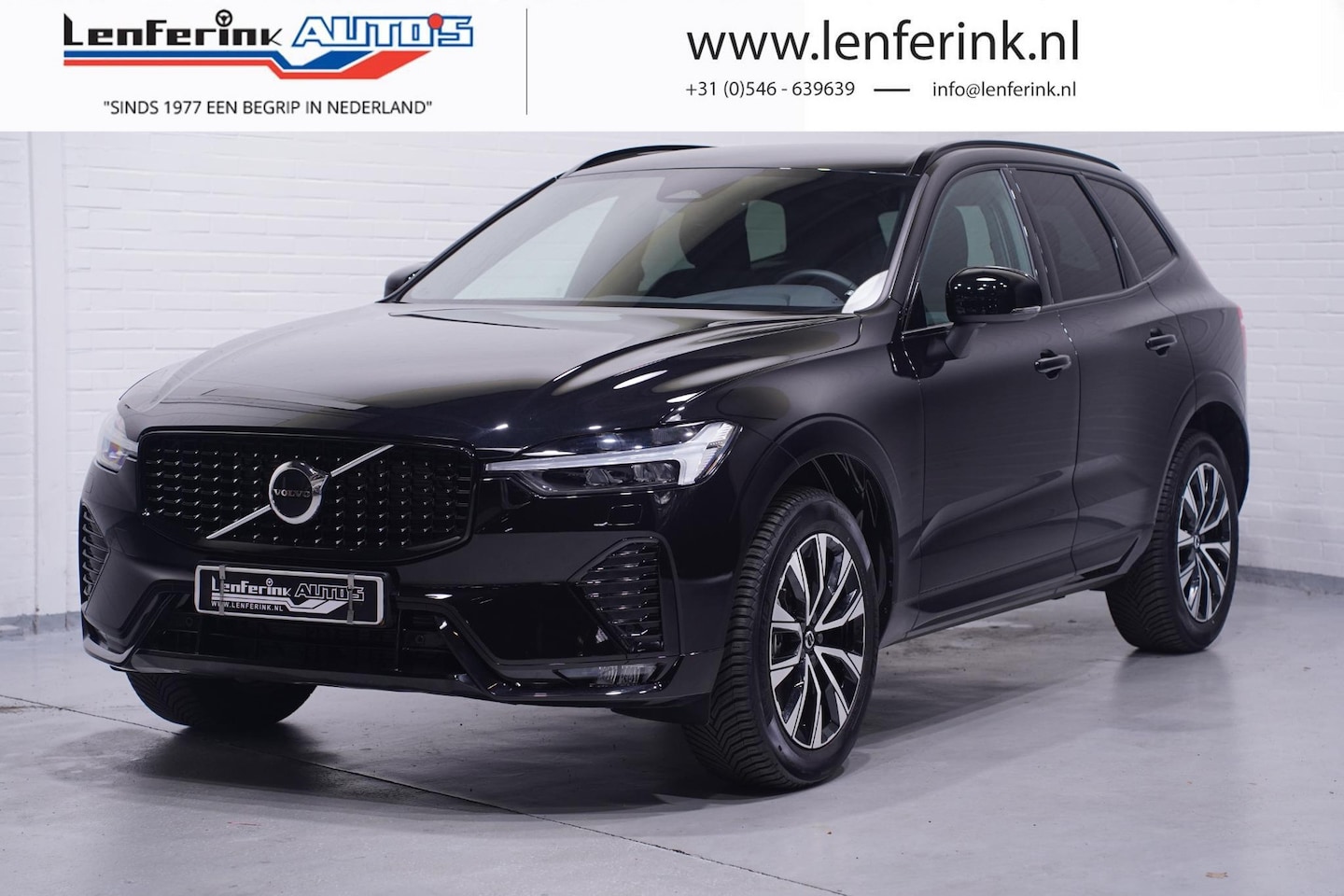 Volvo XC60 - 2.0 T5 184 kw AWD Plus Dark Sportstoelen Leder Harman Kardon Elektrische trekhaak Apple Ca - AutoWereld.nl