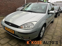 Ford Focus - 1.6-16V Futura