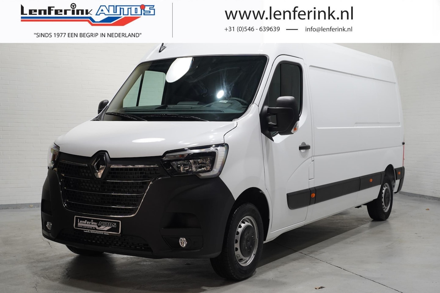 Renault Master - 2.3 DCI 135 pk L3H2 Navi, Camera v.a. 329,- p/mnd PDC V+A, 270 Graden Deuren, Smartphone L - AutoWereld.nl