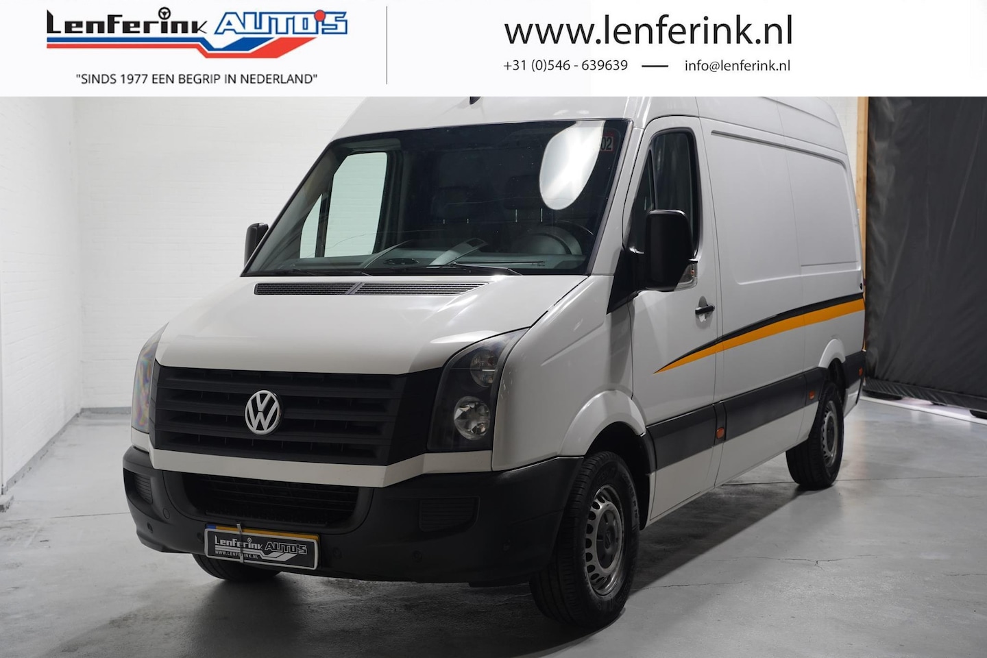 Volkswagen Crafter - 2.0 TDI 136 pk L2H2 Airco, Cruise Control APK 10-2025 PDC V+A, - AutoWereld.nl