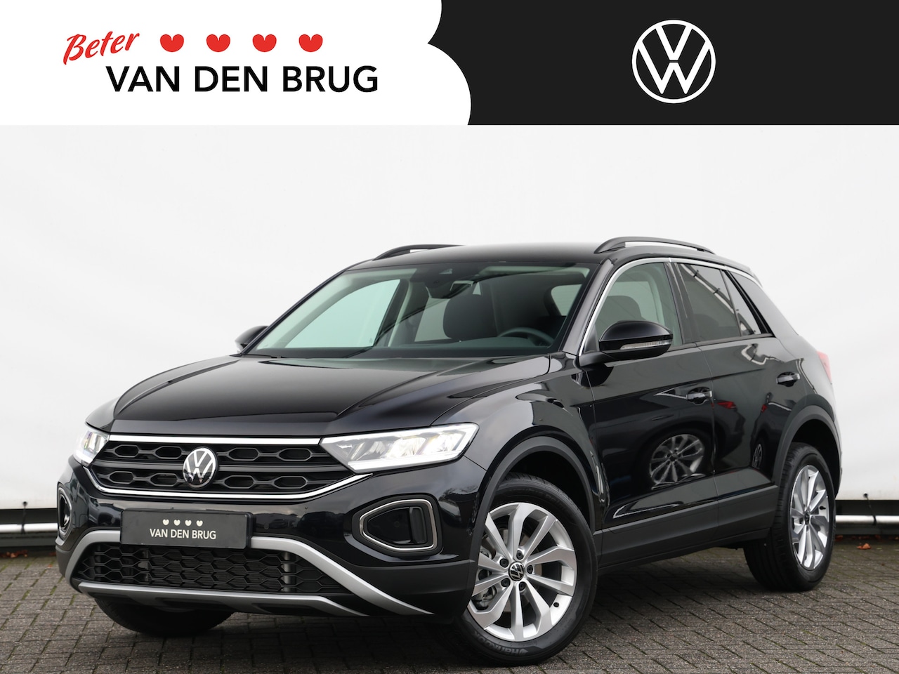 Volkswagen T-Roc - 1.5 TSI Life 150PK DSG I Camera I Led I Stoelverwarming I Spiegelpakket - AutoWereld.nl