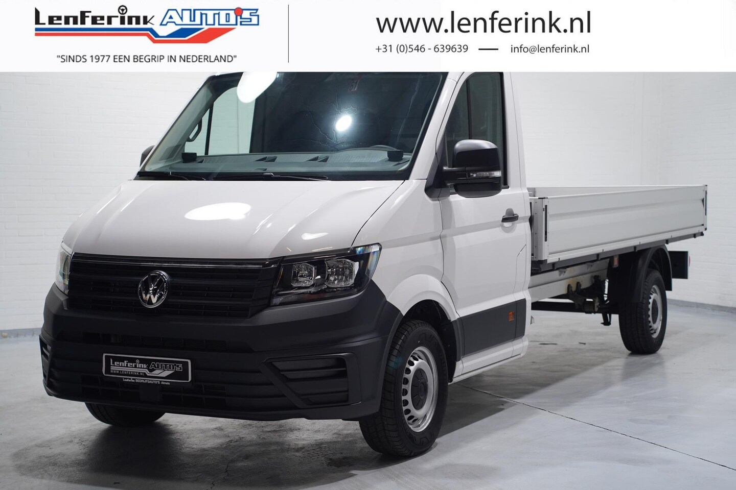 Volkswagen Crafter - 2.0 TDI 140 pk L4 Pick Up / Open Laadbak Airco Cruise Control, 3-Zits, LxBxH 430x203x40 cm - AutoWereld.nl