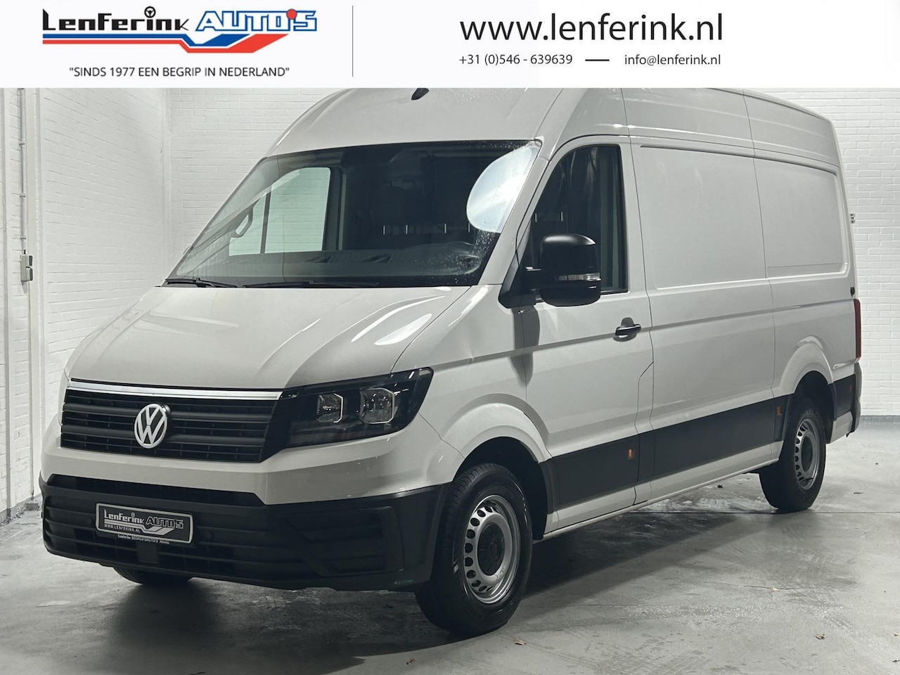 Volkswagen Crafter - 2.0 TDI 140 pk L3H3 Navi, Camera, Cruise Control Airco, Laadruimte Pakket, PDC V+A, Geveer - AutoWereld.nl